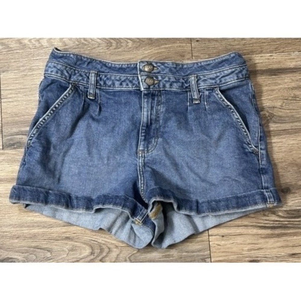 Lee‎ Double Button Denim Shorts Y2K Style Carefree Playful Summer Americana Sz 8 - Picture 2 of 13